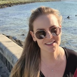 Meet your Posher, Lisa